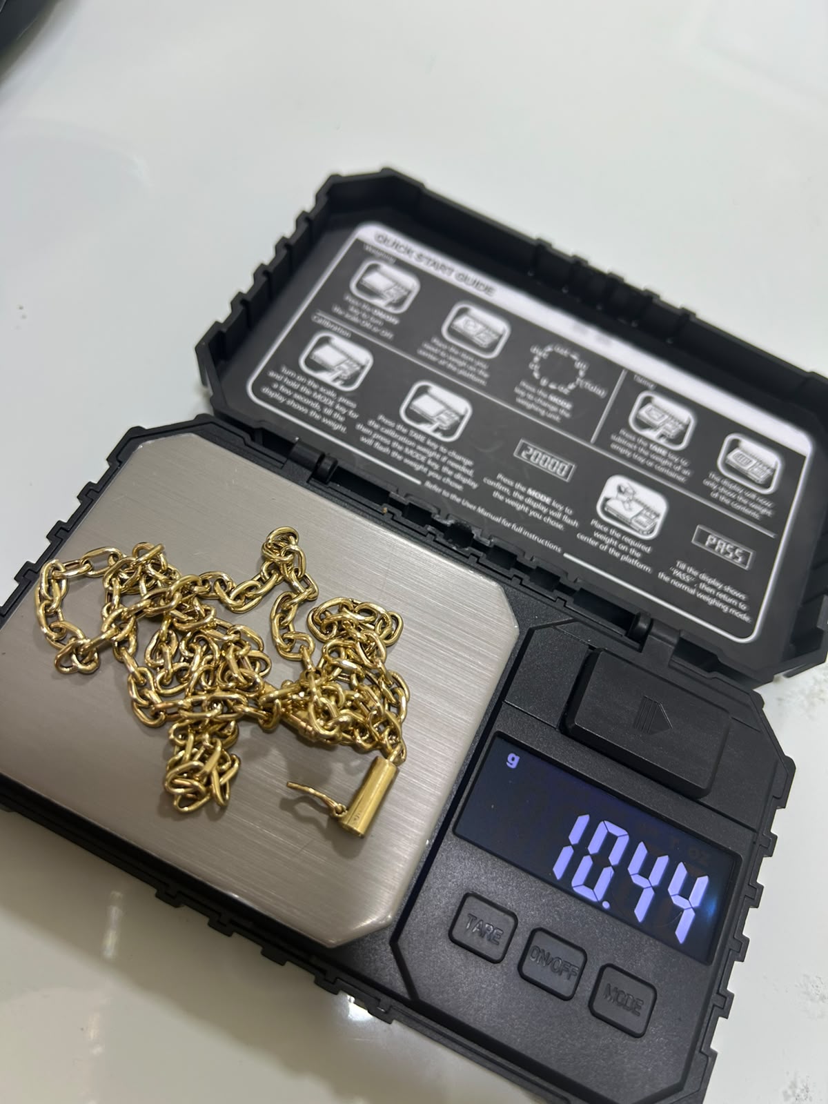 Corrente cartier em ouro — 10,44 g